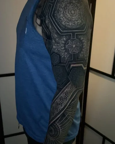 Trevor Perez tattoo 020