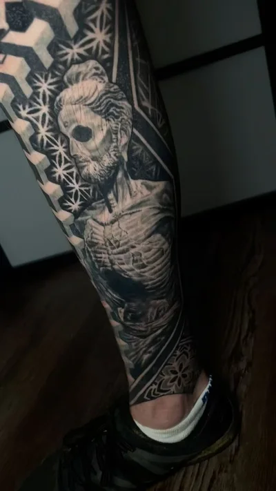 Trevor Perez tattoo 045
