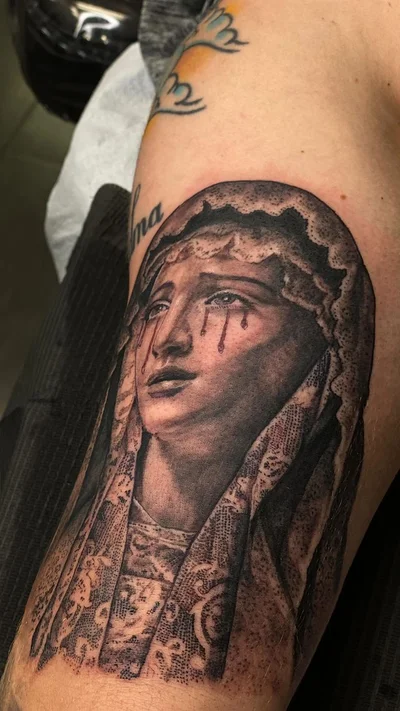 Michael Tovar tattoo 046