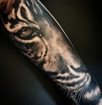 THT tattoo 041