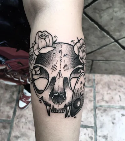 Tracy Maxias tattoo 018