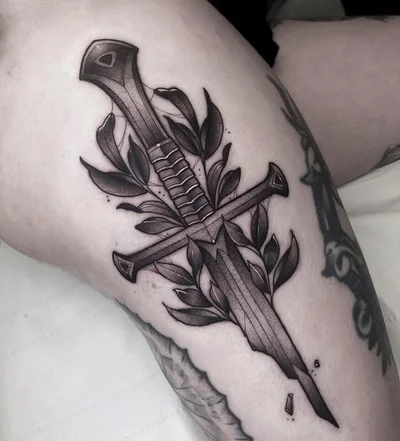 Tracy Maxias tattoo 029