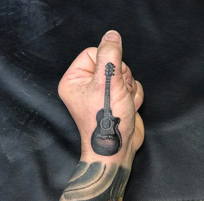 Tommy Foglia tattoo 049
