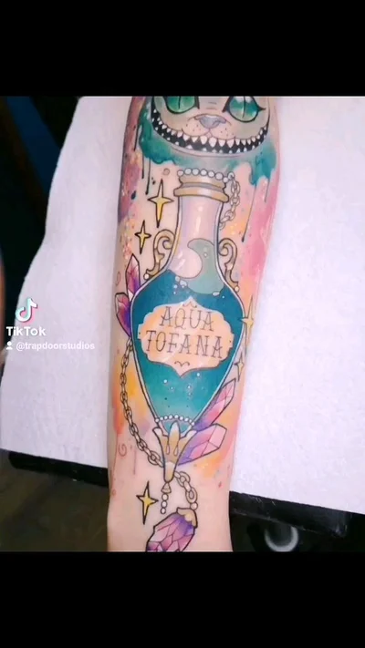 Vicky Brown tattoo 032