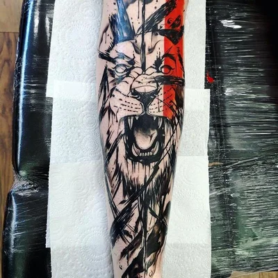 Vicky Brown tattoo 044