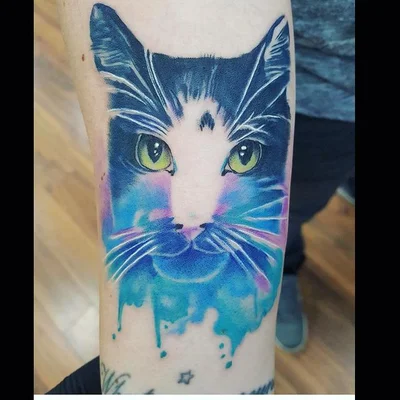 Vicky Brown tattoo 049