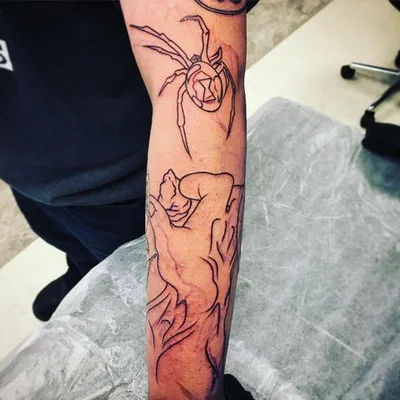 Amanda Cokewell tattoo 007