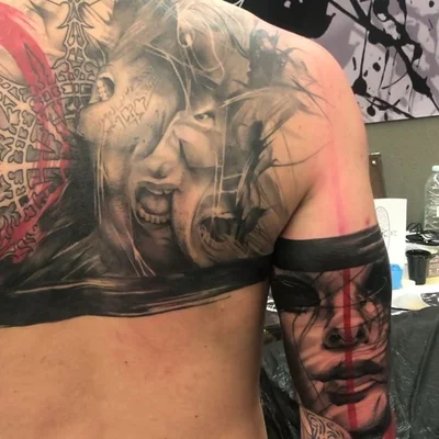 Joyce Kamania tattoo 030