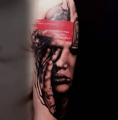 Joyce Kamania tattoo 036