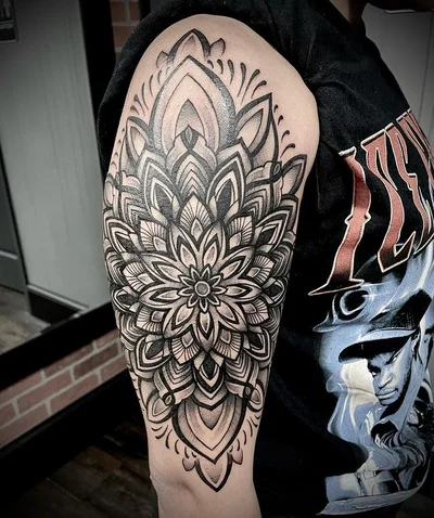 Travis Chasez tattoo 021