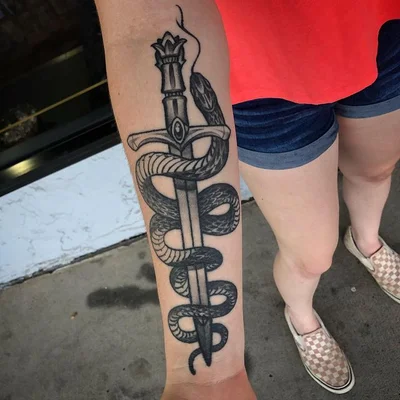 Travis Clark tattoo 024