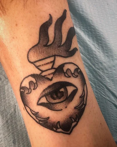Travis Clark tattoo 029
