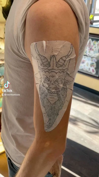 Trent tattoo 020