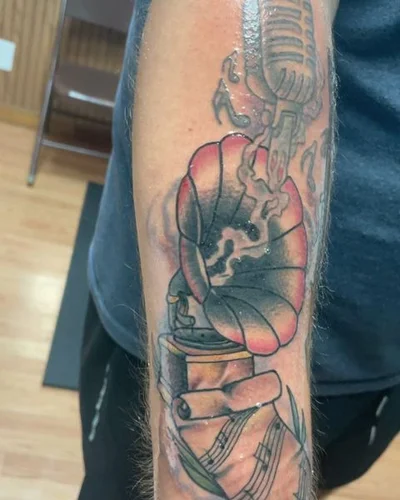 Trent tattoo 022