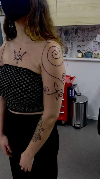 Treubhan tattoo 014