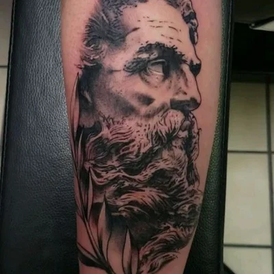 Trevor Stieg tattoo 042