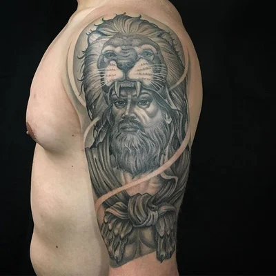 Trevor Muzik tattoo 042