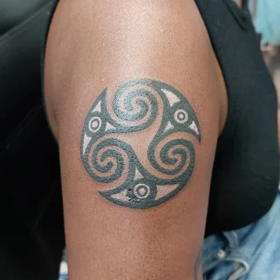 Triple Ace Tattoo Studio tattoo 009