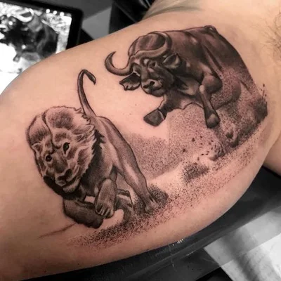 Adrian Martinez tattoo 020