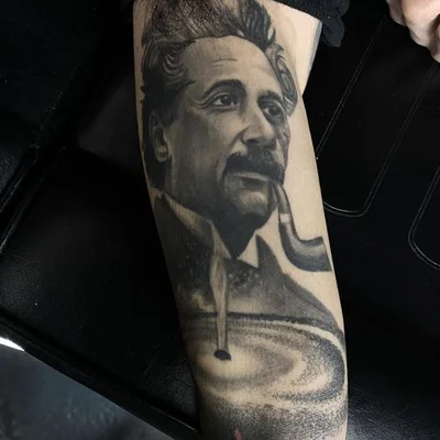 Adrian Martinez tattoo 022