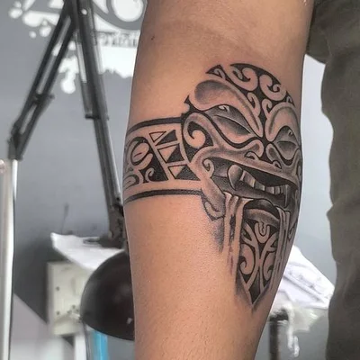 Trippy Tattoo tattoo 036