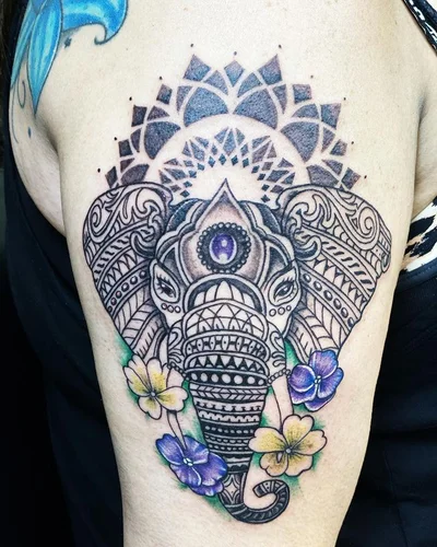 Trish Nguyen tattoo 022