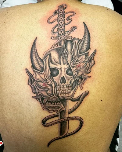 Trish Nguyen tattoo 026