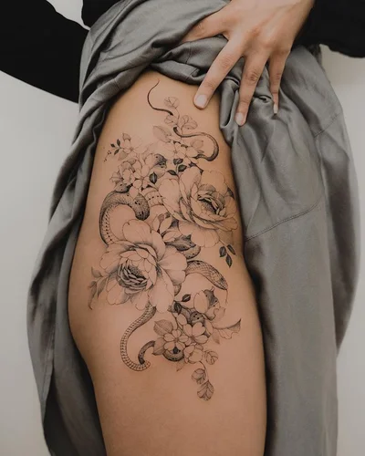 Tritoan Ly tattoo 033