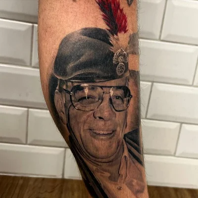 Alex Killington tattoo 041