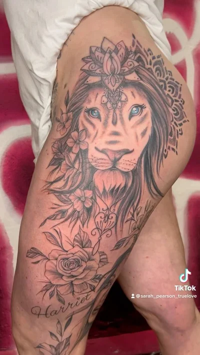 Sarah tattoo 019