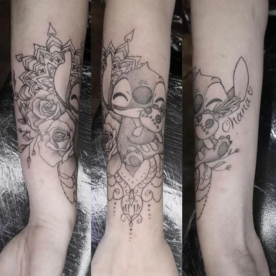 Sarah tattoo 035