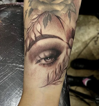 Sarah tattoo 039