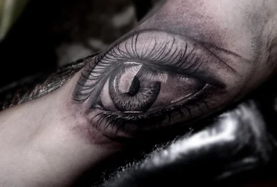 Sarah tattoo 047