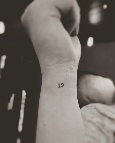 Sarah tattoo 048