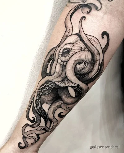 True Rise Tattoo tattoo 029