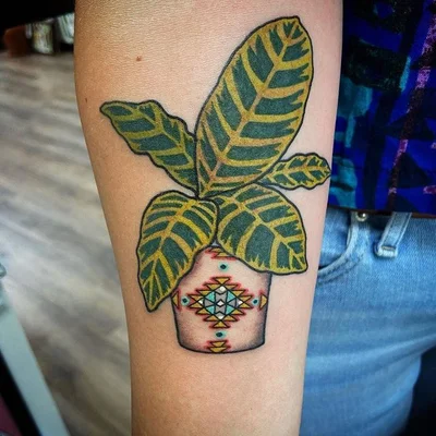Eric Jones tattoo 013