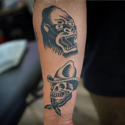 Eric Jones tattoo 018