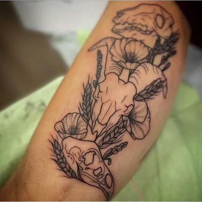 Eric Jones tattoo 027