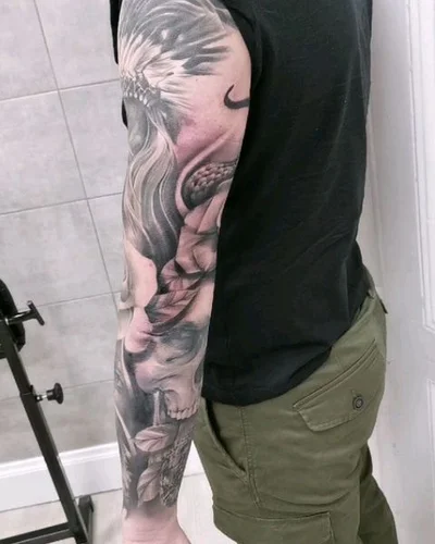 Tomasz Saint Kardasz tattoo 033