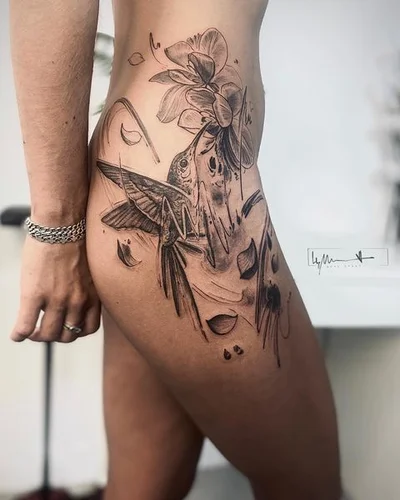 Masha Tsegelnik tattoo 017