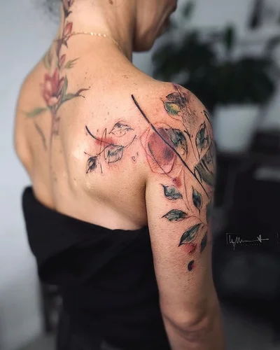 Masha Tsegelnik tattoo 043