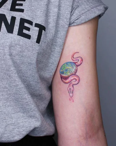 Anya Tsyna tattoo 013