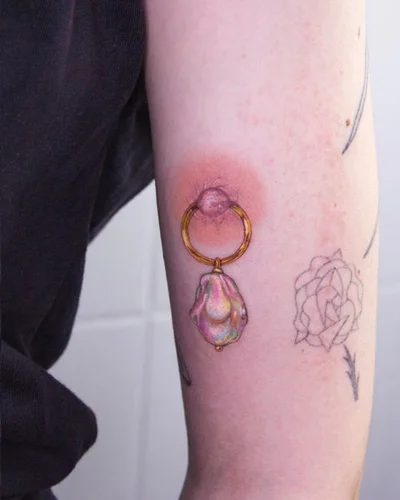Anya Tsyna tattoo 028