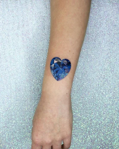 Anya Tsyna tattoo 029