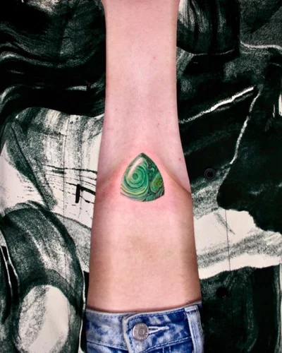Anya Tsyna tattoo 043