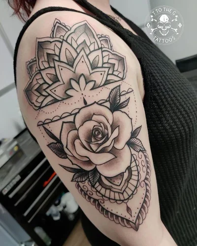 Tina G tattoo 020