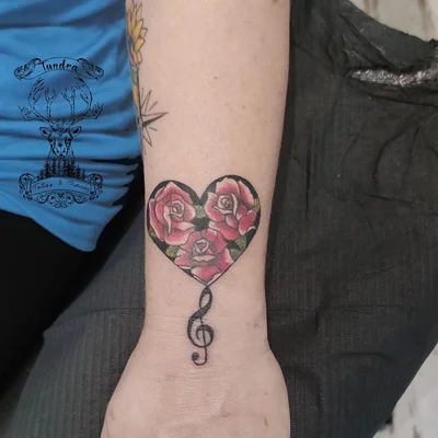 Chus Álvarez tattoo 024