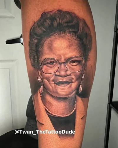 Twan tattoo 036