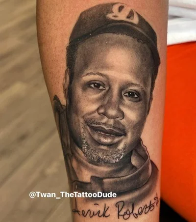 Twan tattoo 050