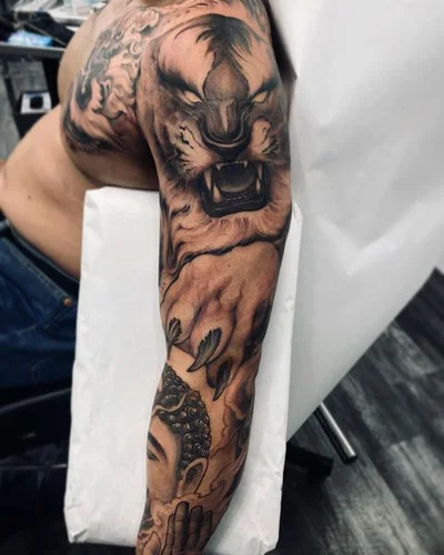 Twenty Nguyen tattoo 038